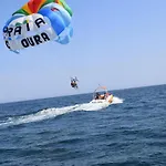 Carruna アパートホテル 4*