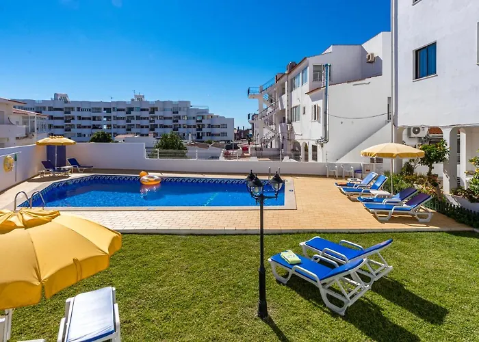 Carruna Ξενοδοχείο με διαμερίσματα 4*